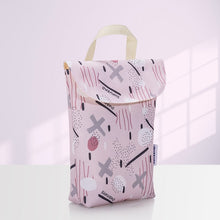 Load image into Gallery viewer, Sunveno Baby Diaper Bag Organizer Reusable Waterproof Fashion Prints Wet/Dry Cloth Bag Mummy Storage Bag Travel Nappy Bag